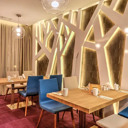 Otel By Ihg 4*