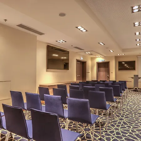 By Ihg Хотел 4*