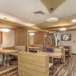 Hotel Holiday Inn Plovdiv By Ihg 4*