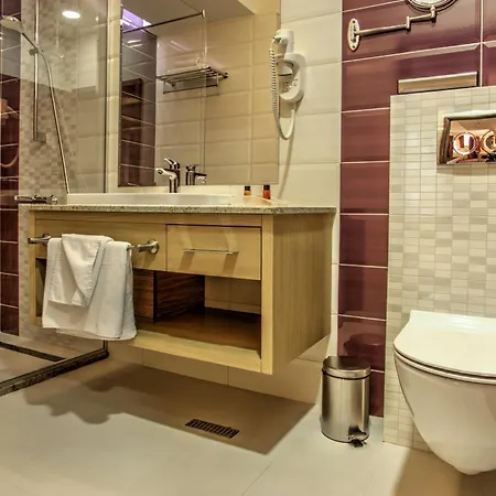 فندق By Ihg 4*