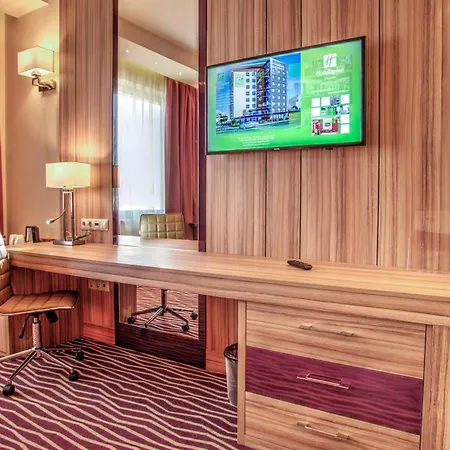 By Ihg 4* بلوفديف