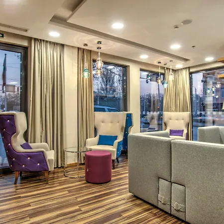 By Ihg
