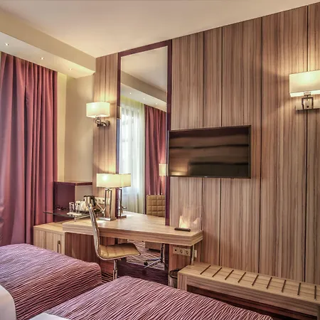 By Ihg Пловдив