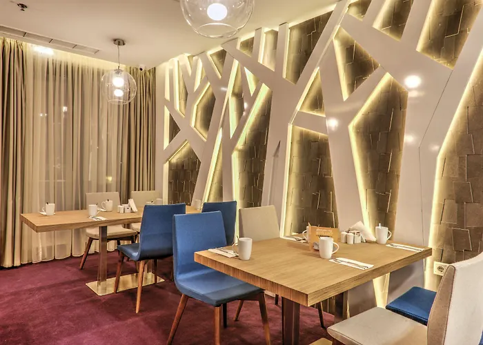 By Ihg 4* Φιλιππούπολη